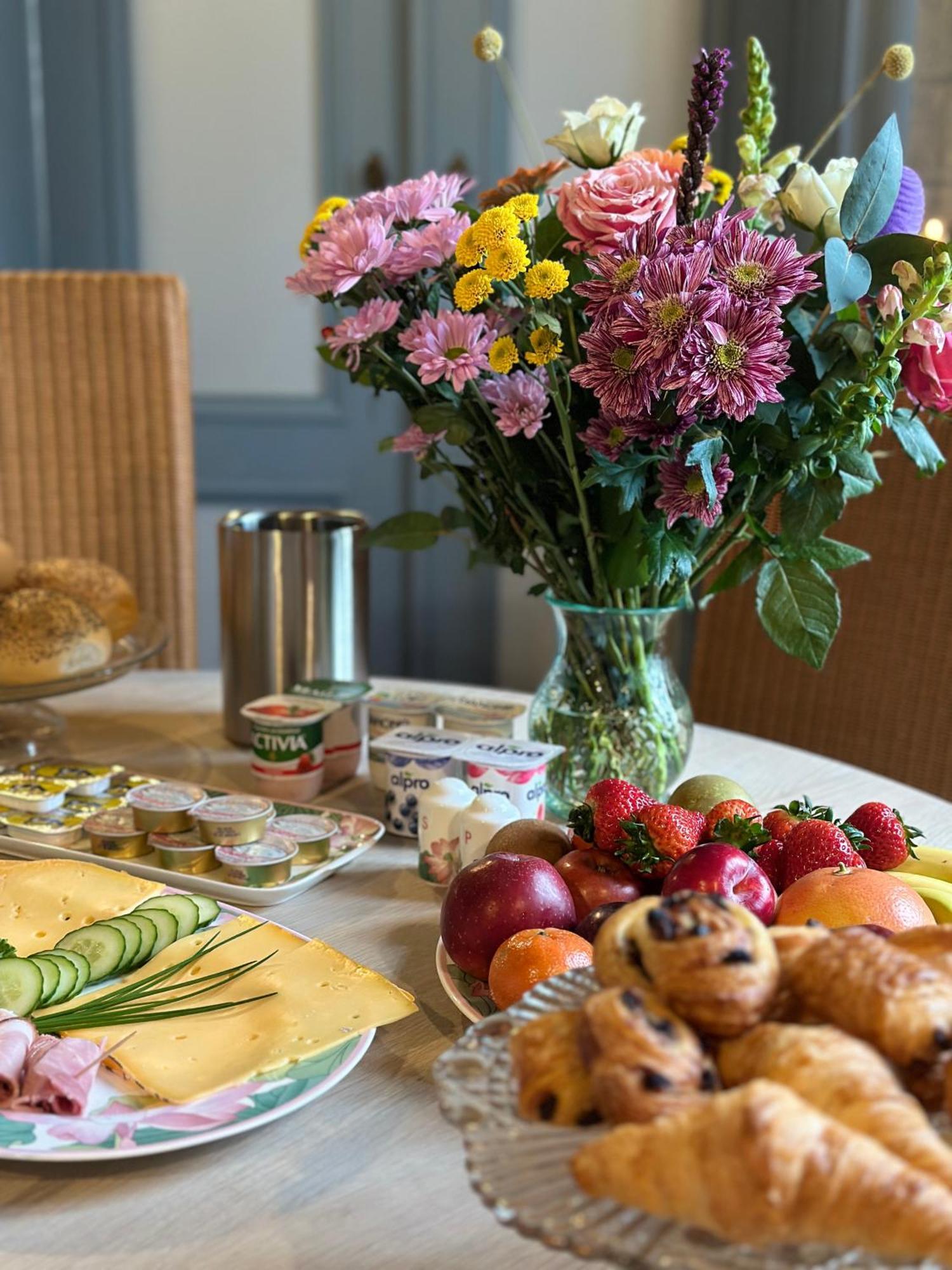 Leyselebeke Castle Bed & Breakfast Brugge Bagian luar foto