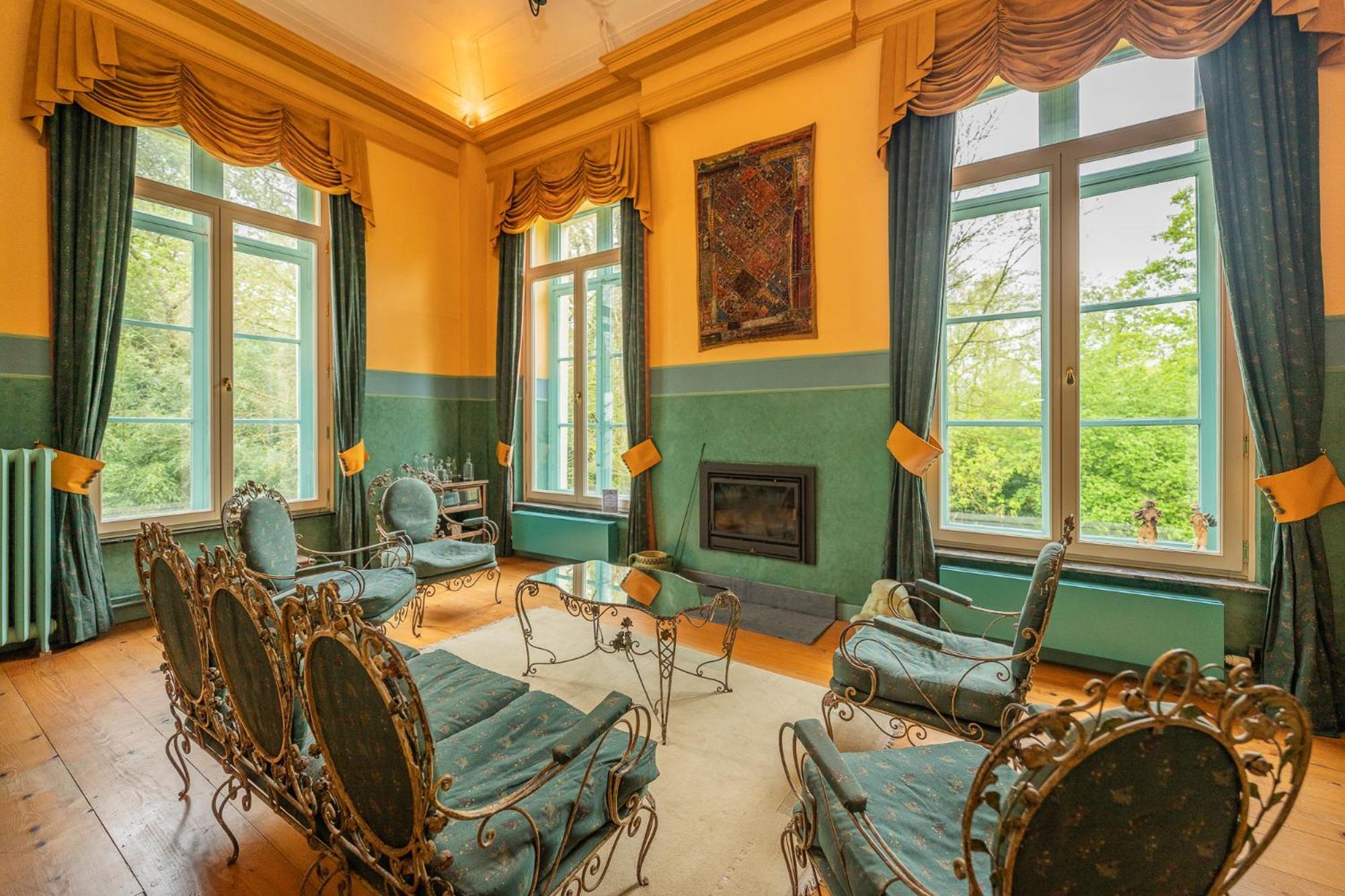 Leyselebeke Castle Bed & Breakfast Brugge Bagian luar foto